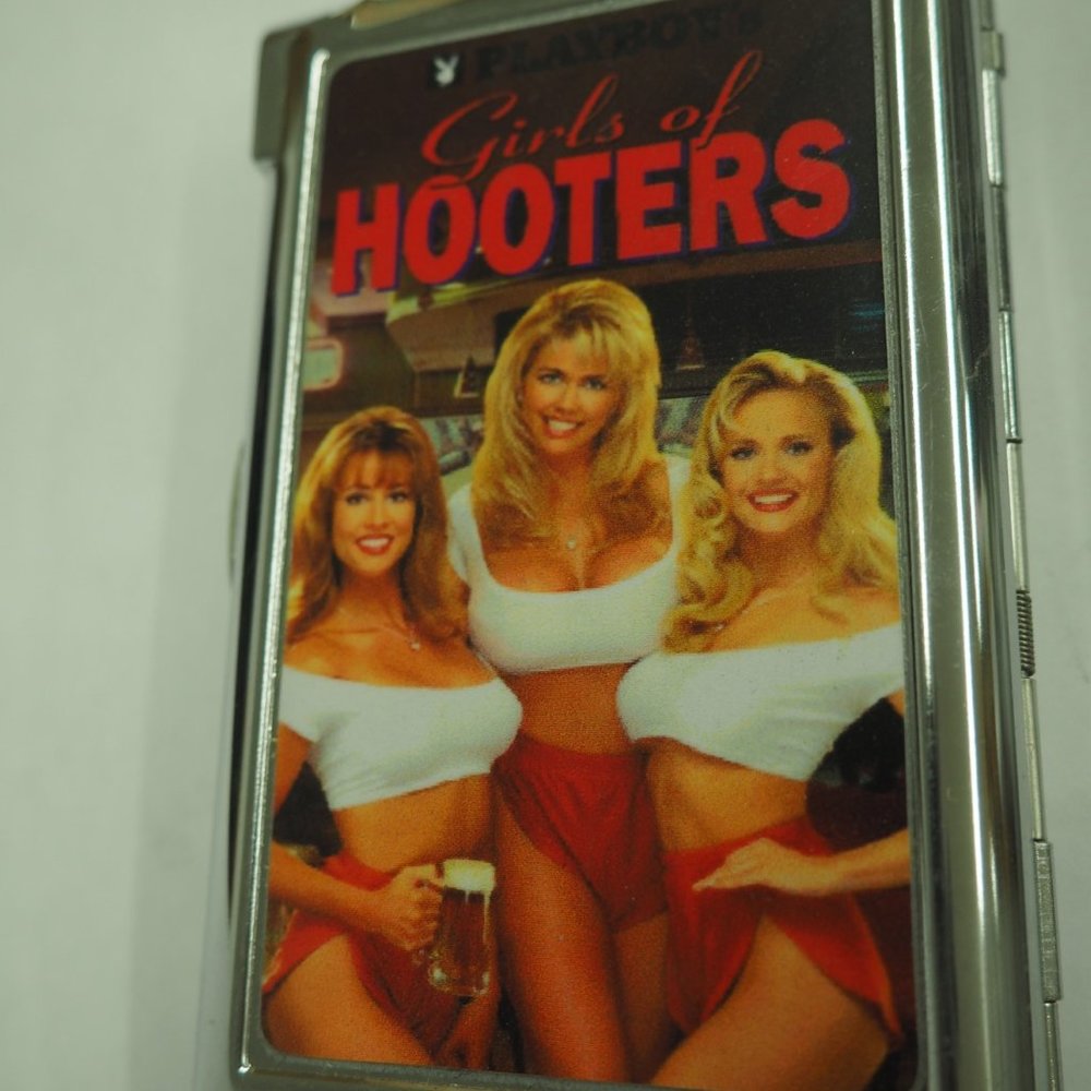 Restaurant & Bar Advertising Cigarette Accessory Case W/Built In Butane Lighter